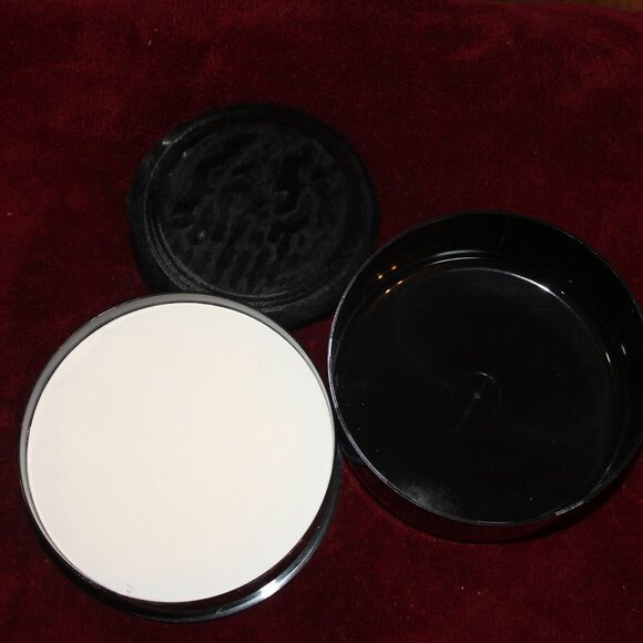 Vintage Moontide Bath Powders - Picture 2 of 4